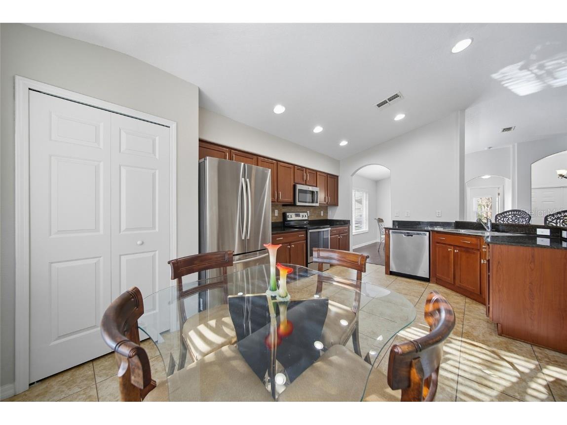 9427 Rolling Circle San Antonio FL 33576 TB8433279 image17