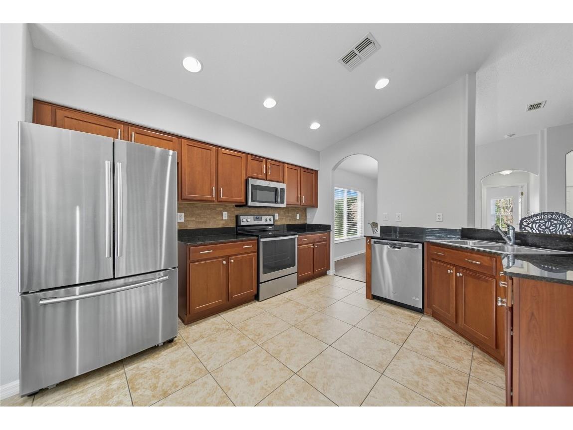 9427 Rolling Circle San Antonio FL 33576 TB8433279 image20