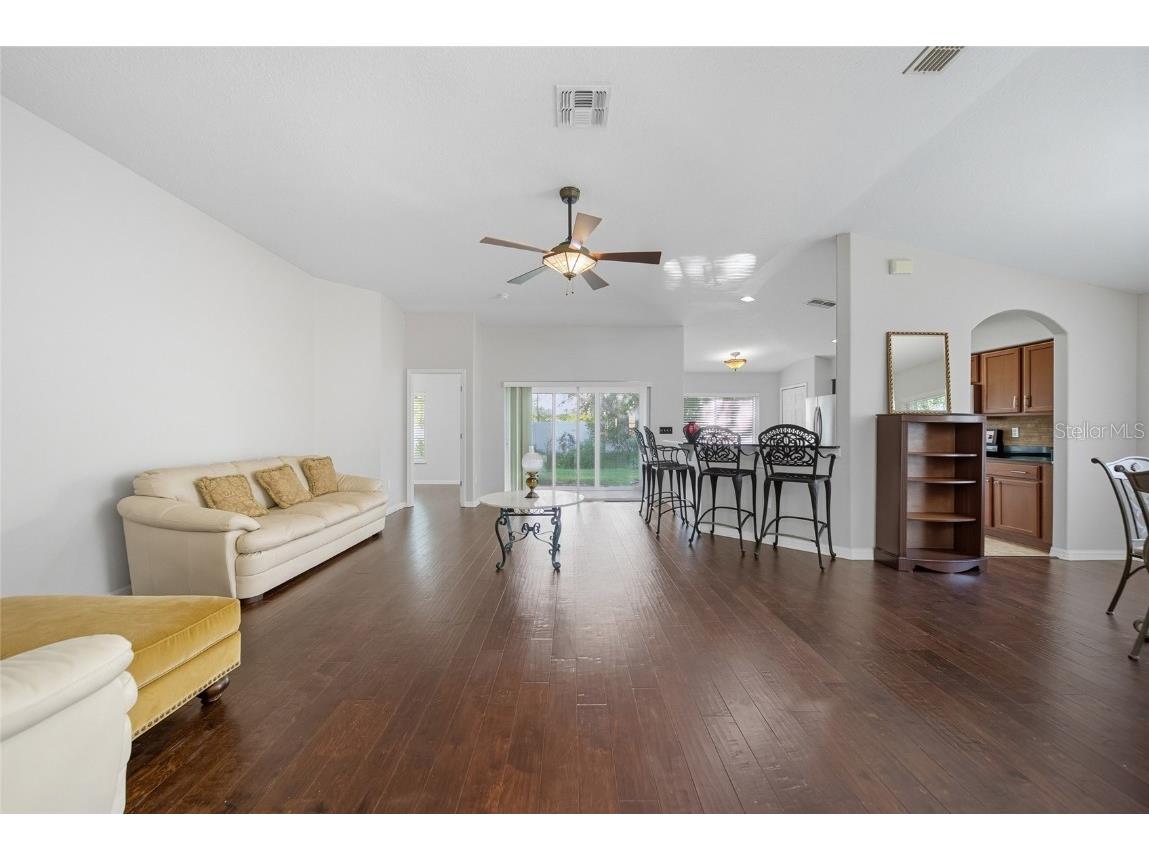 9427 Rolling Circle San Antonio FL 33576 TB8433279 image22