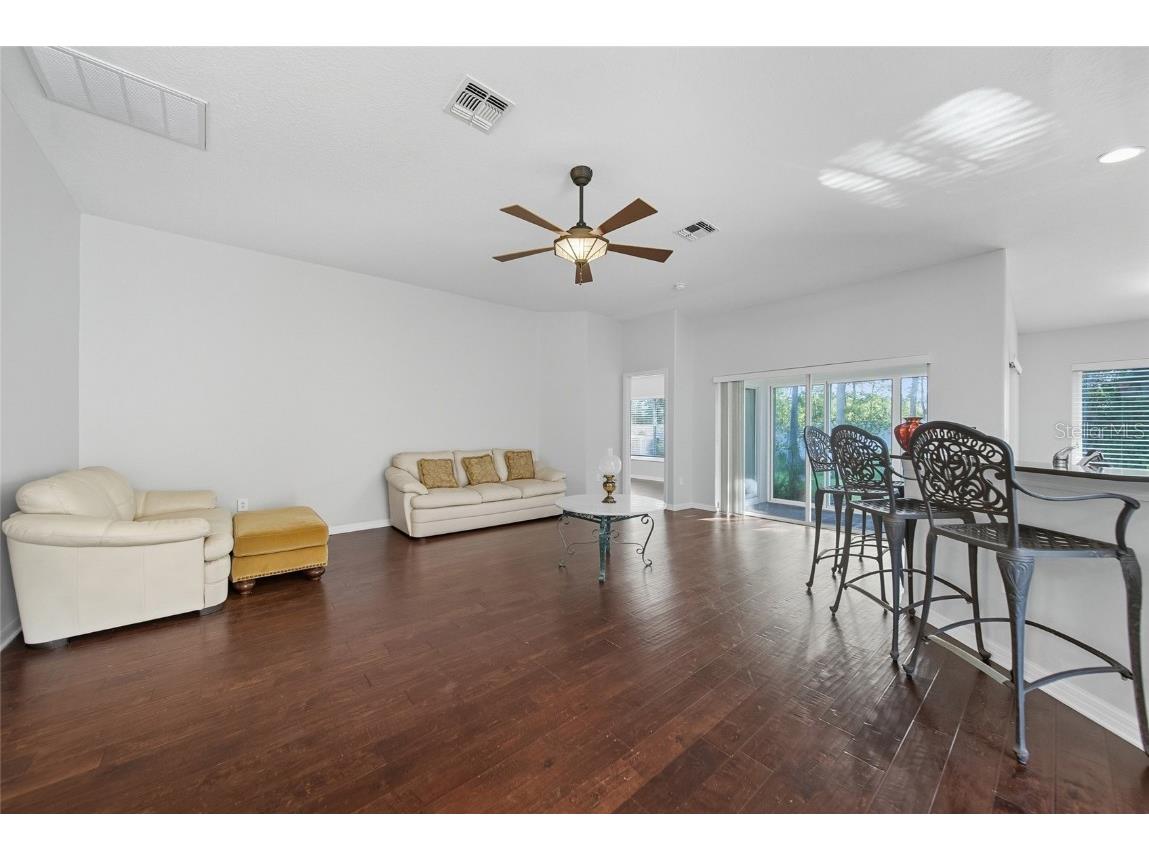 9427 Rolling Circle San Antonio FL 33576 TB8433279 image23