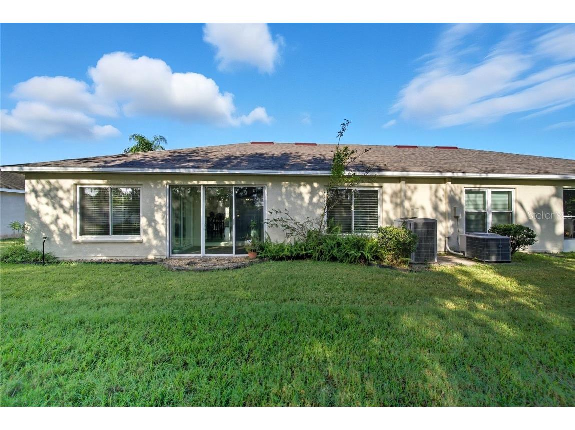 9427 Rolling Circle San Antonio FL 33576 TB8433279 image24