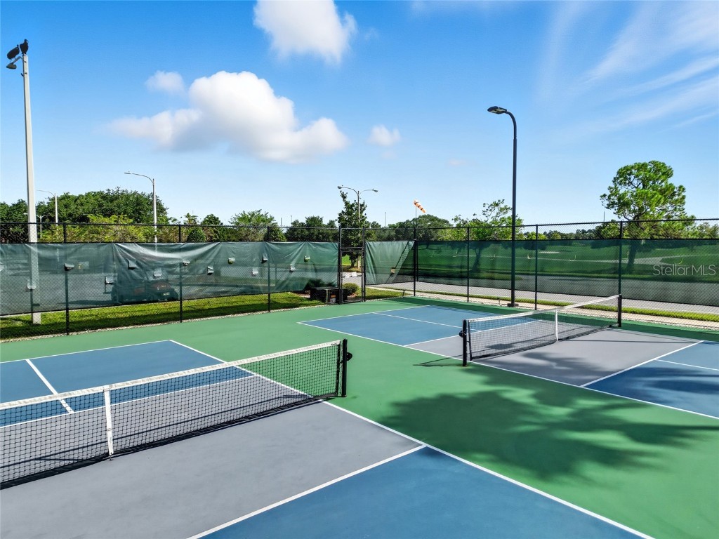 9427 Rolling Circle San Antonio FL 33576 TB8433279 image32