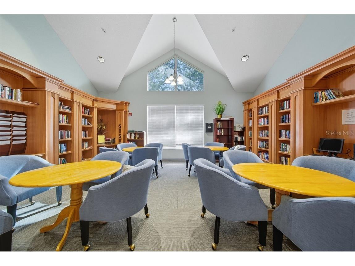 9427 Rolling Circle San Antonio FL 33576 TB8433279 image37