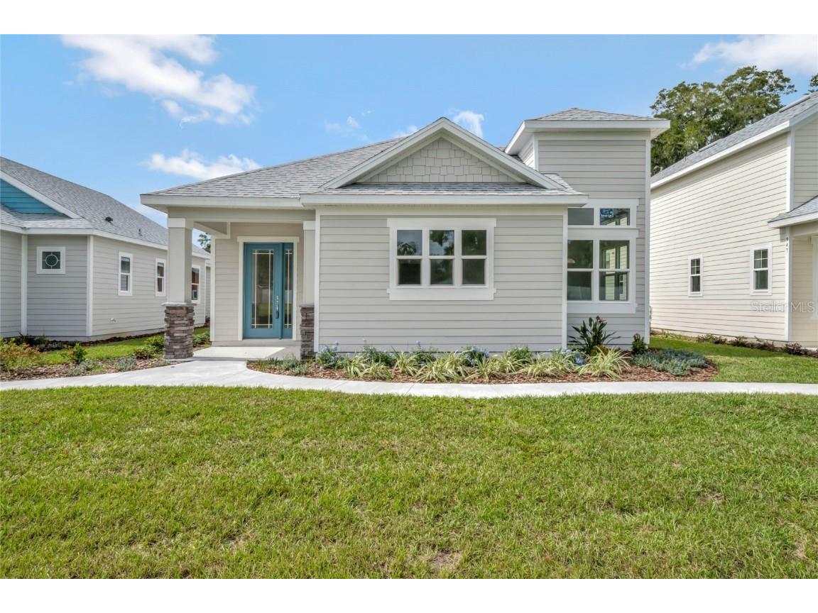 943 Azalea Walk Circle Deland FL 32724 V4933491 image1