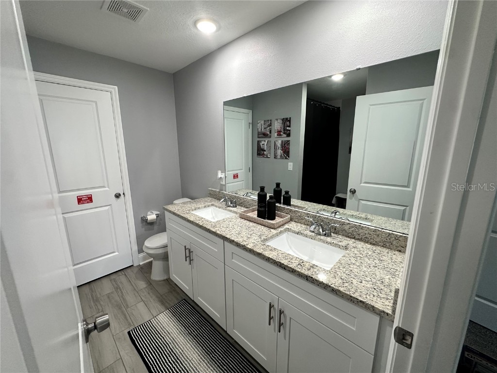 943 Derbyshire Drive Kissimmee FL 34758 S5130818 image9