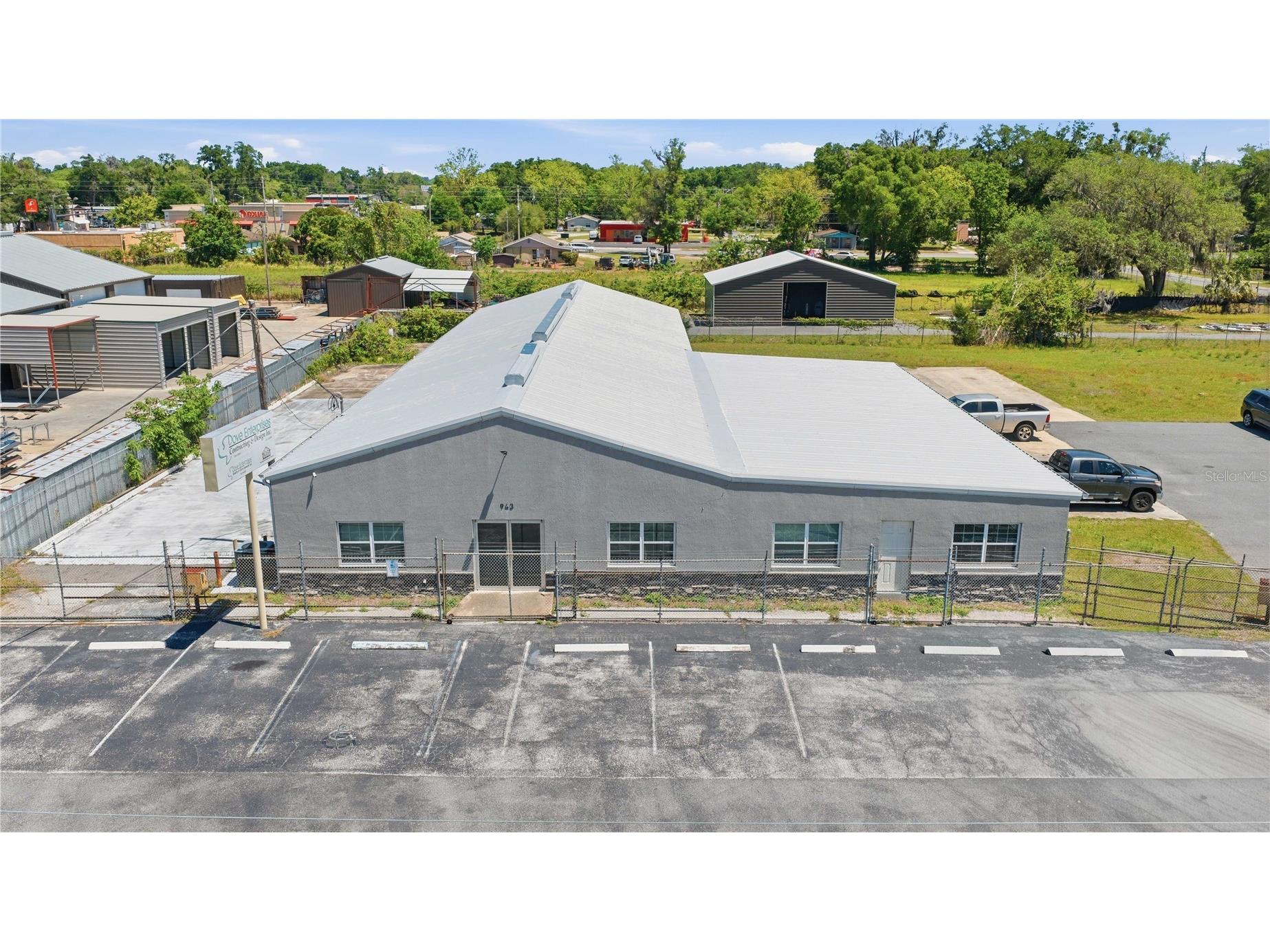 943 NW 17th Avenue Ocala FL 34475 OM723127 image1