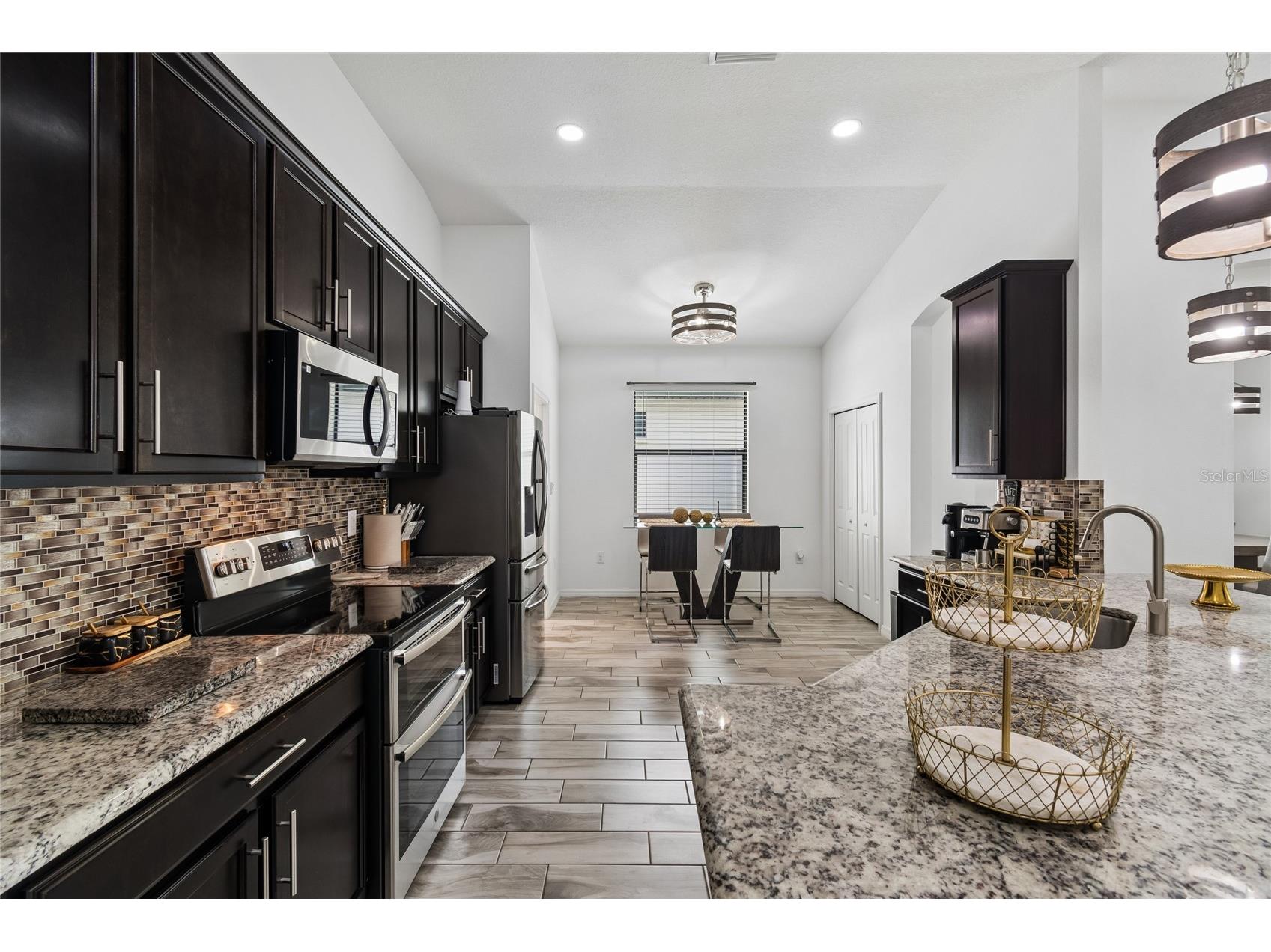 943 Old Windsor Way Spring Hill FL 34609 TB8519128 image17