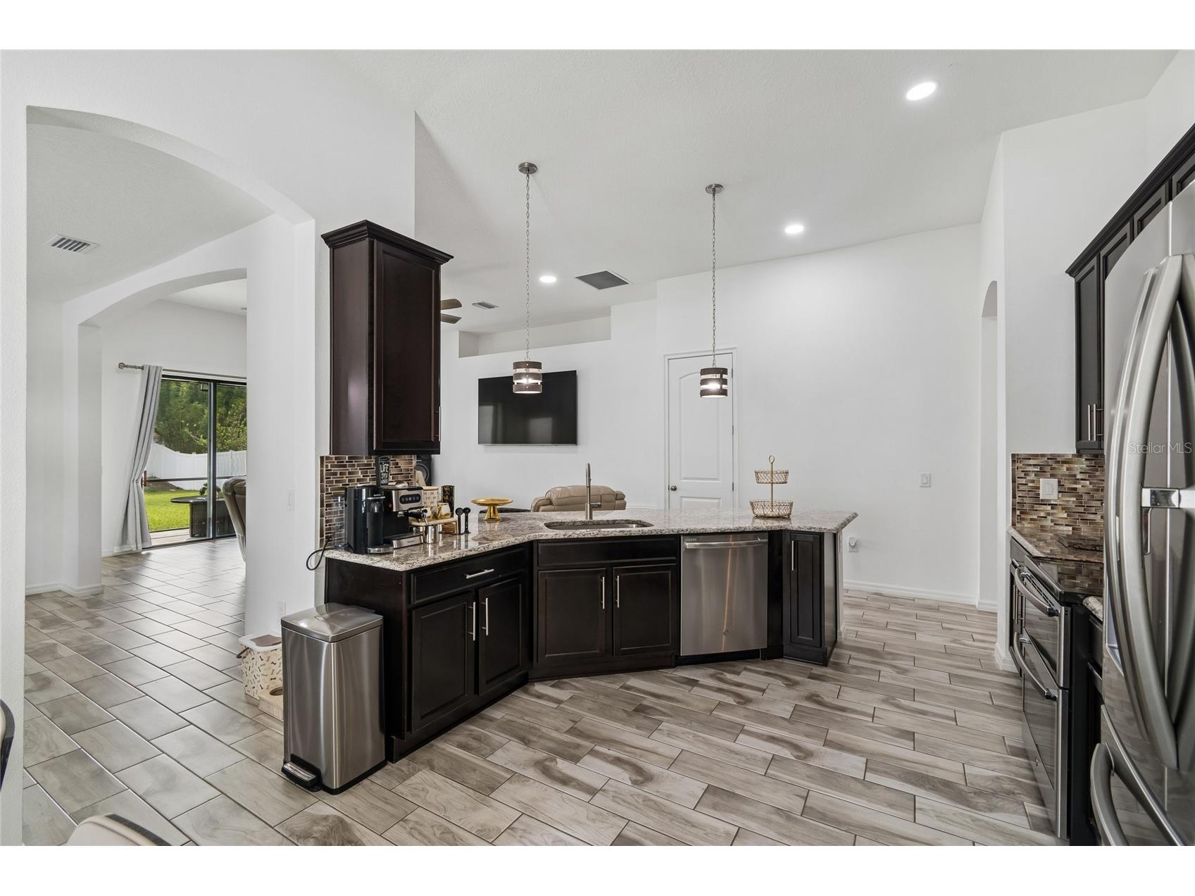 943 Old Windsor Way Spring Hill FL 34609 TB8519128 image19