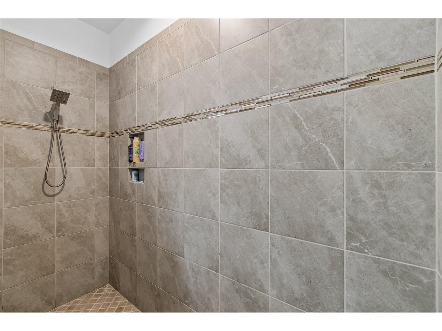 943 Old Windsor Way Spring Hill FL 34609 TB8519128 image33