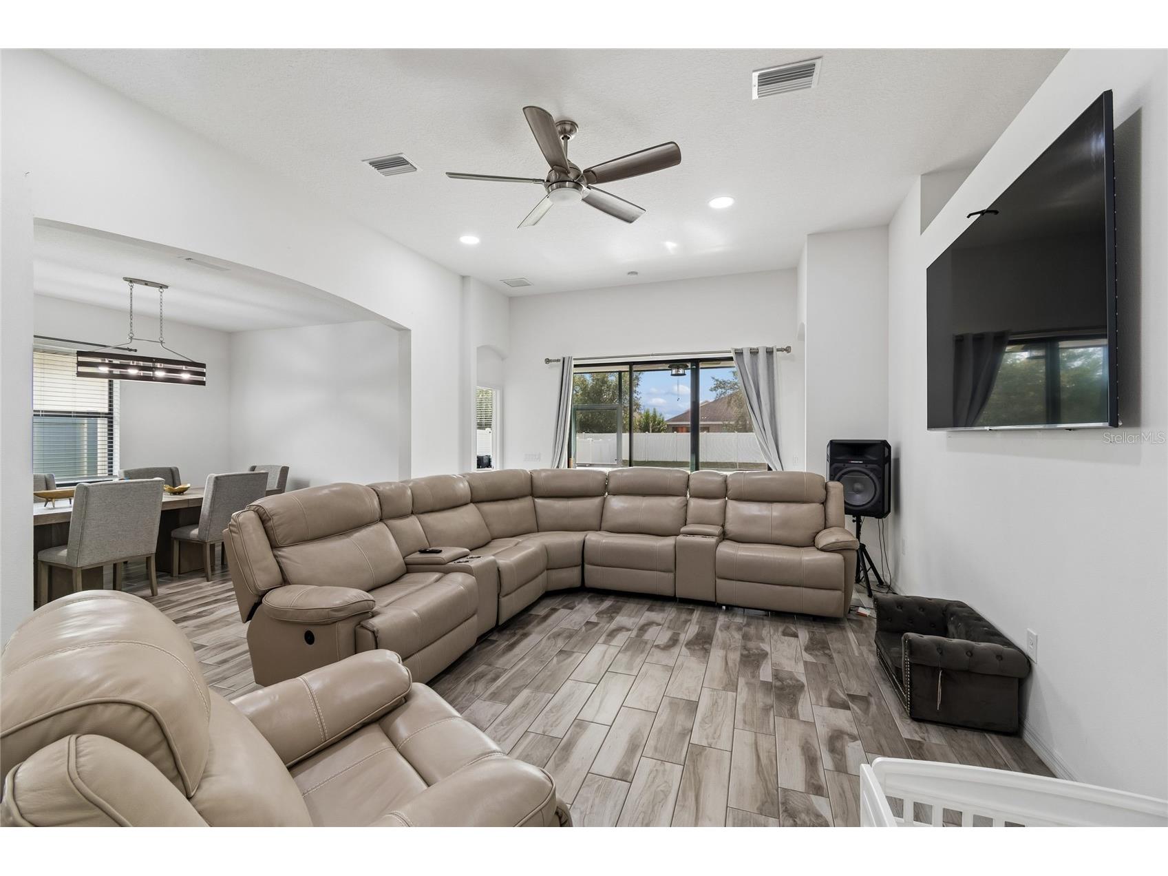 943 Old Windsor Way Spring Hill FL 34609 TB8519128 image8