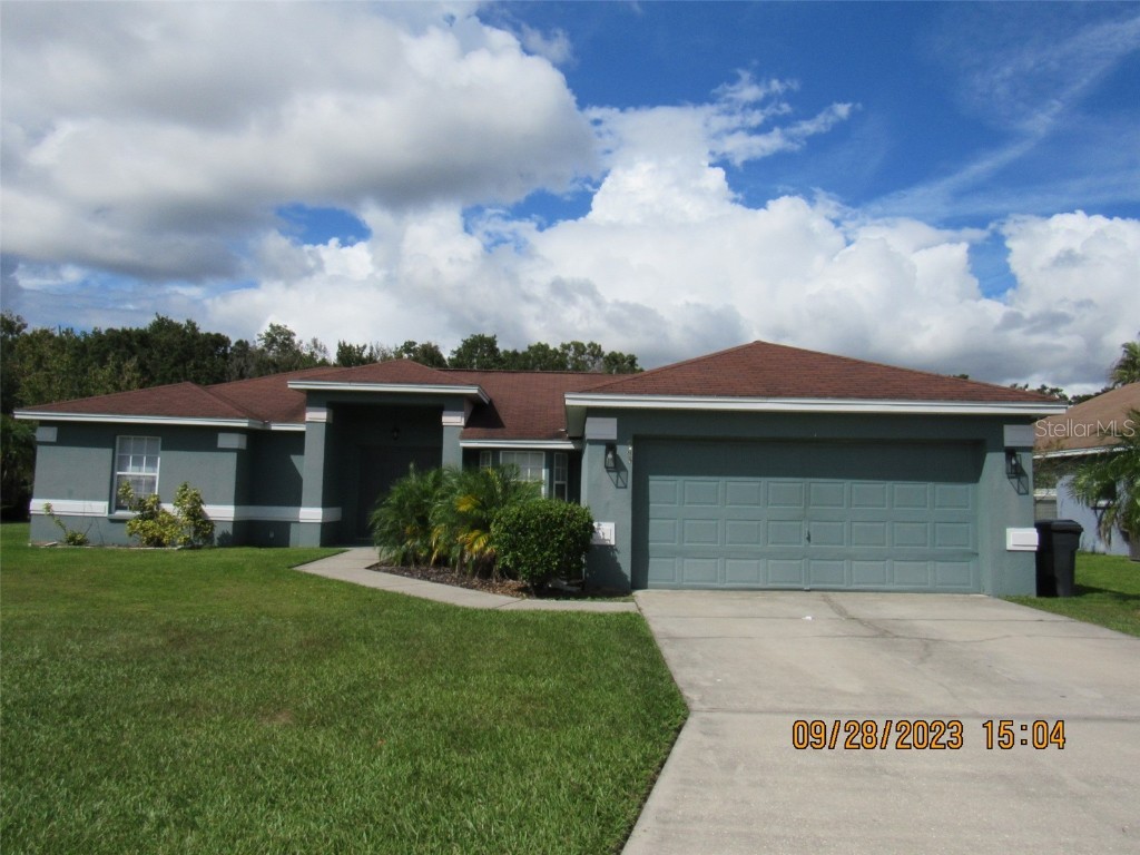 943 Princeton Manor Lane Lakeland FL 33809 L4939772 image1