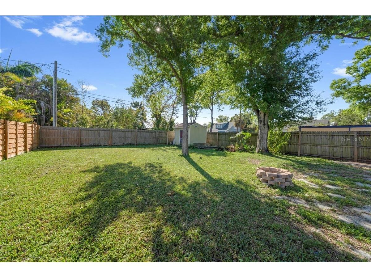 943 Queen Street N Saint Petersburg FL 33713 TB8489727 image37