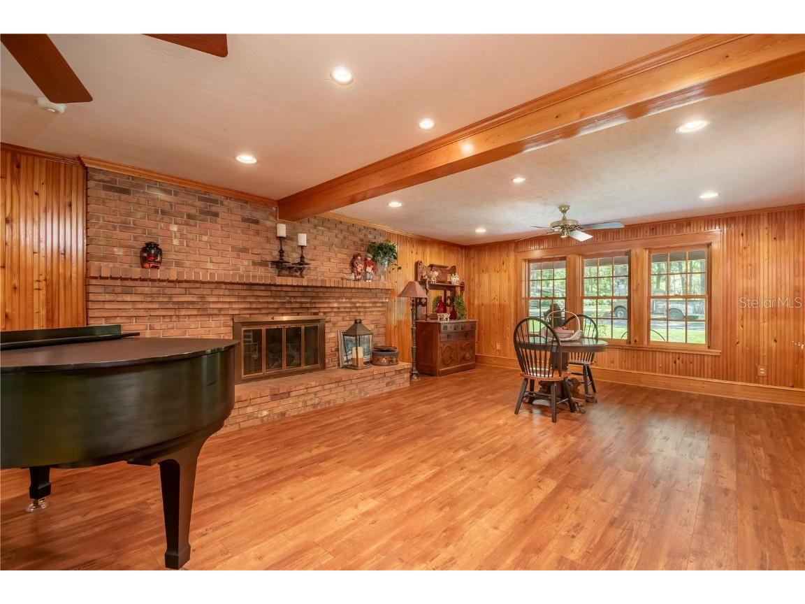 943 S County Road 21 Hawthorne FL 32640 OM701436 image19