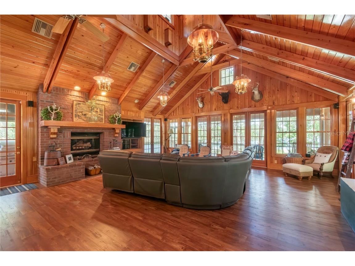 943 S County Road 21 Hawthorne FL 32640 OM701436 image28