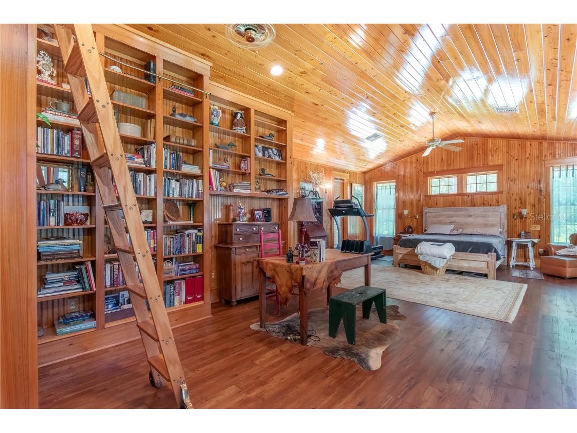 943 S County Road 21 Hawthorne FL 32640 OM701436 image37