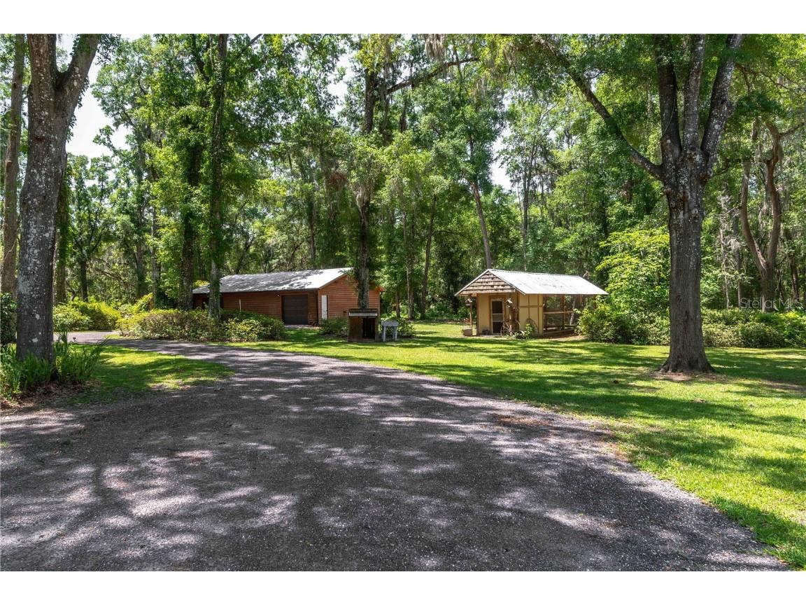 943 S County Road 21 Hawthorne FL 32640 OM701436 image82