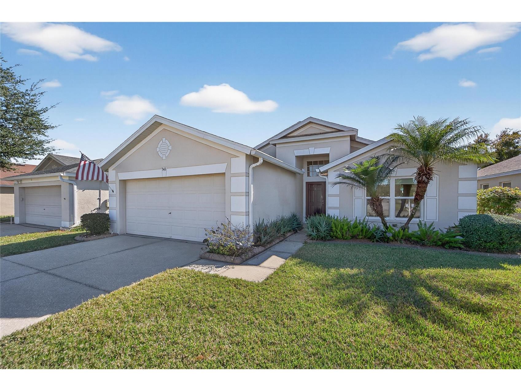 943 Summer Breeze Drive Brandon FL 33511 TB8453379 image1