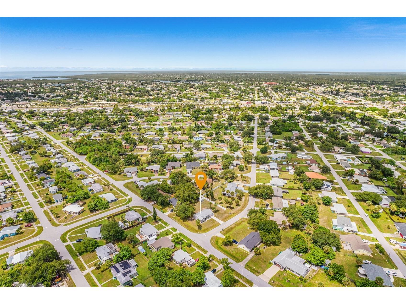 943 W Tarpon Boulevard NW Port Charlotte FL 33952 TB8523070 image28