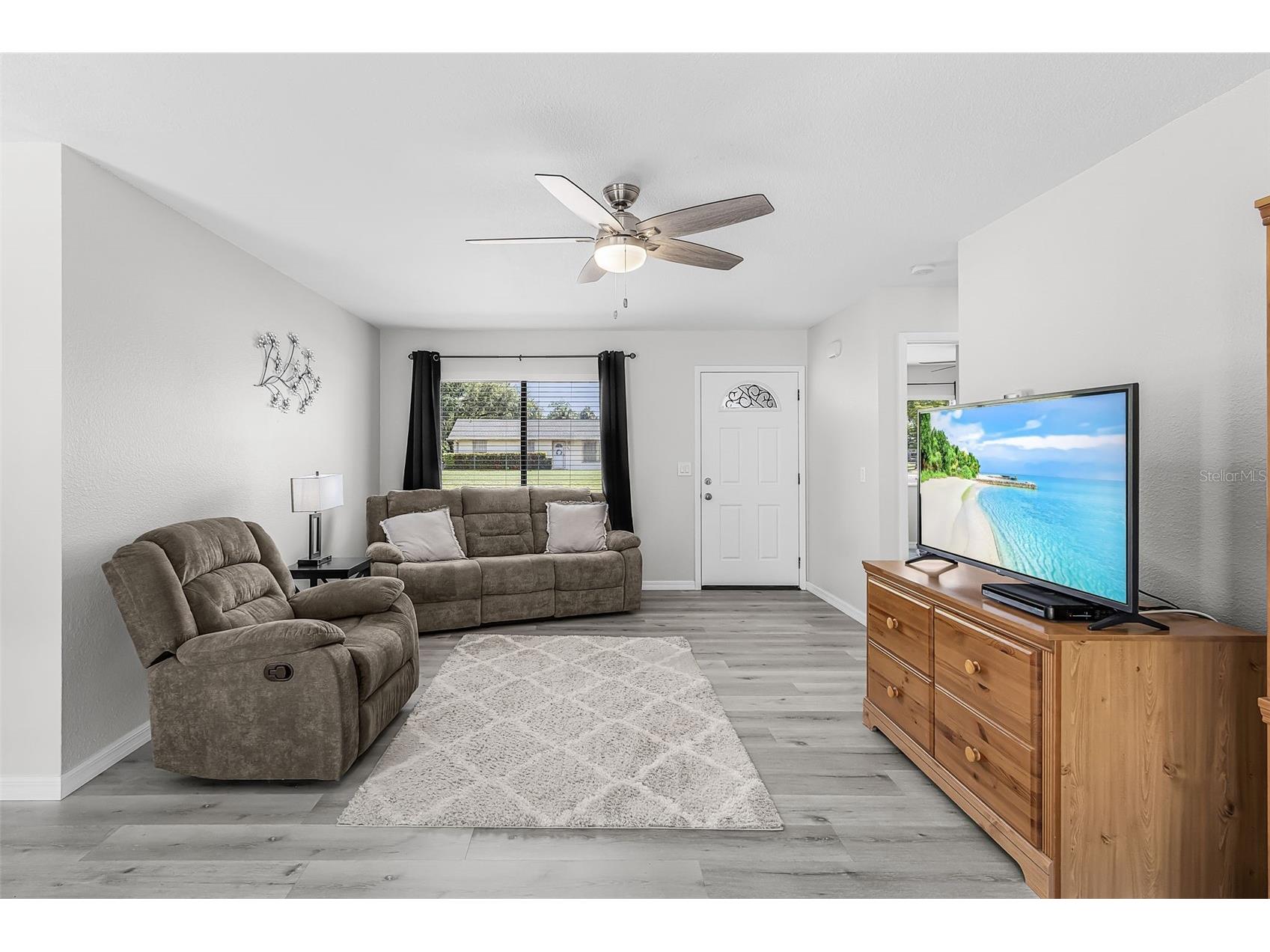 943 W Tarpon Boulevard NW Port Charlotte FL 33952 TB8523070 image6
