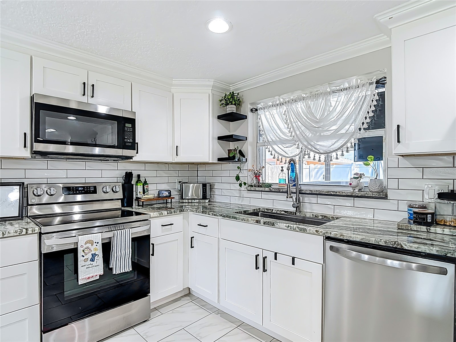 9430 Palm Avenue Port Richey FL 34668 TB8482699 image14
