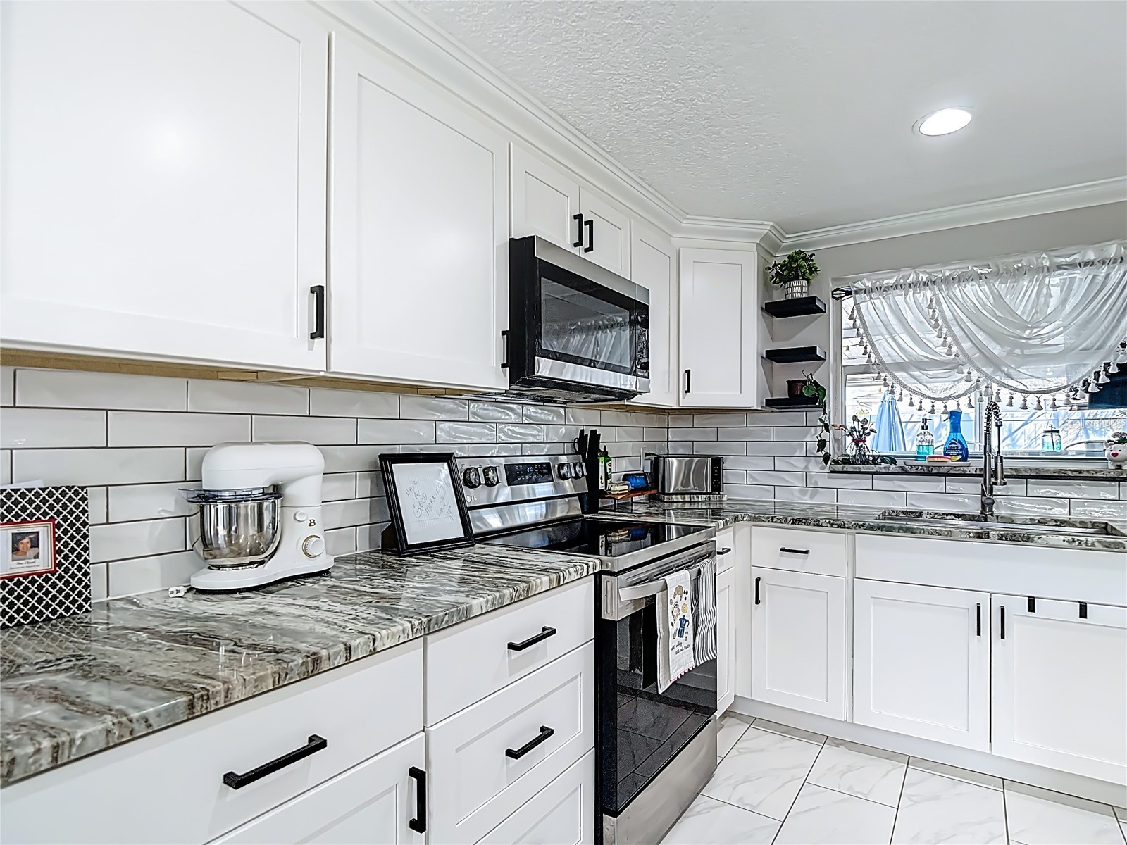 9430 Palm Avenue Port Richey FL 34668 TB8482699 image15