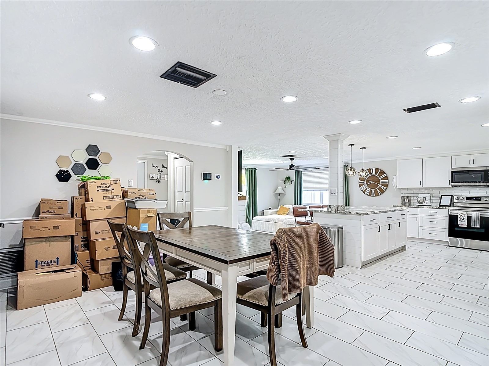 9430 Palm Avenue Port Richey FL 34668 TB8482699 image19