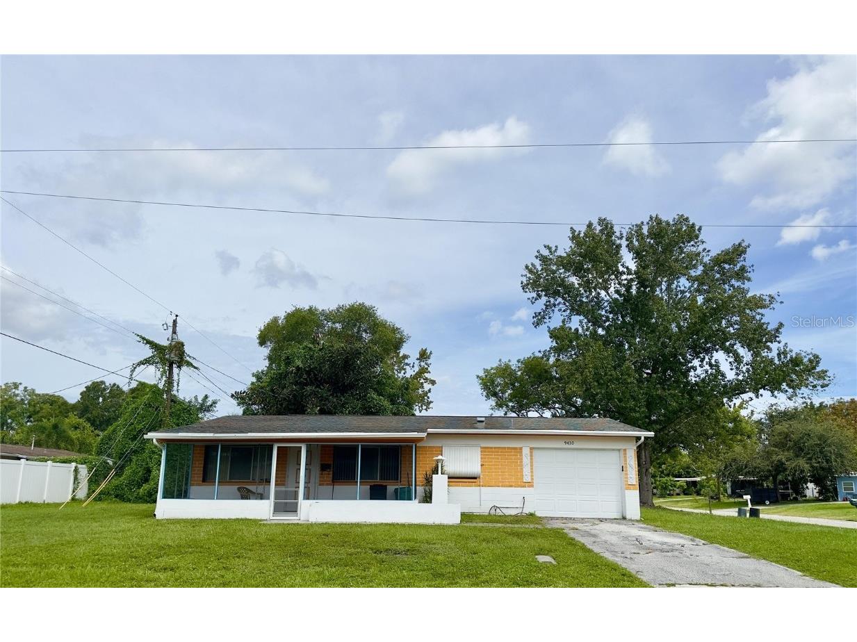 9430 Park Lake Drive N Pinellas Park FL 33782 U8214653 image1