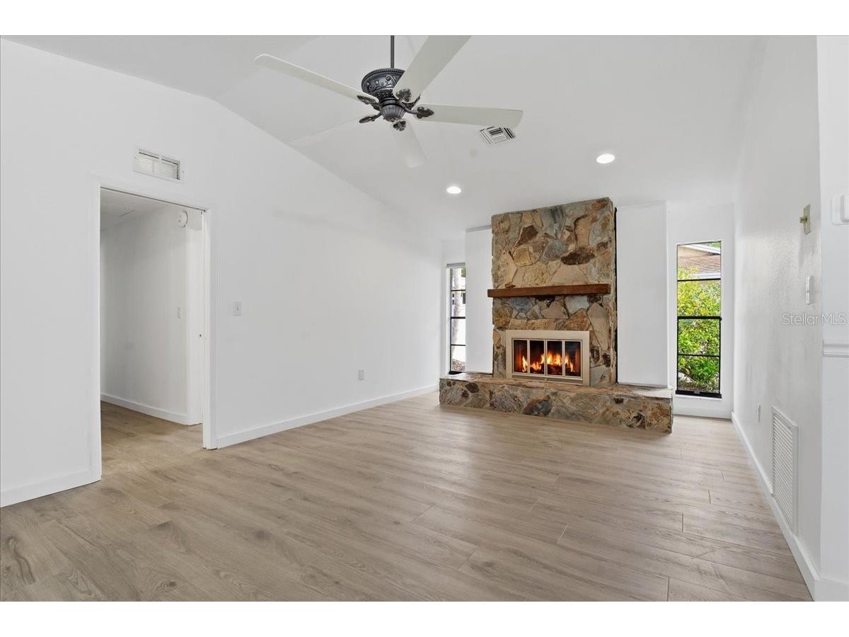 9430 Patricia Court Seminole FL 33776 TB8483105 image20