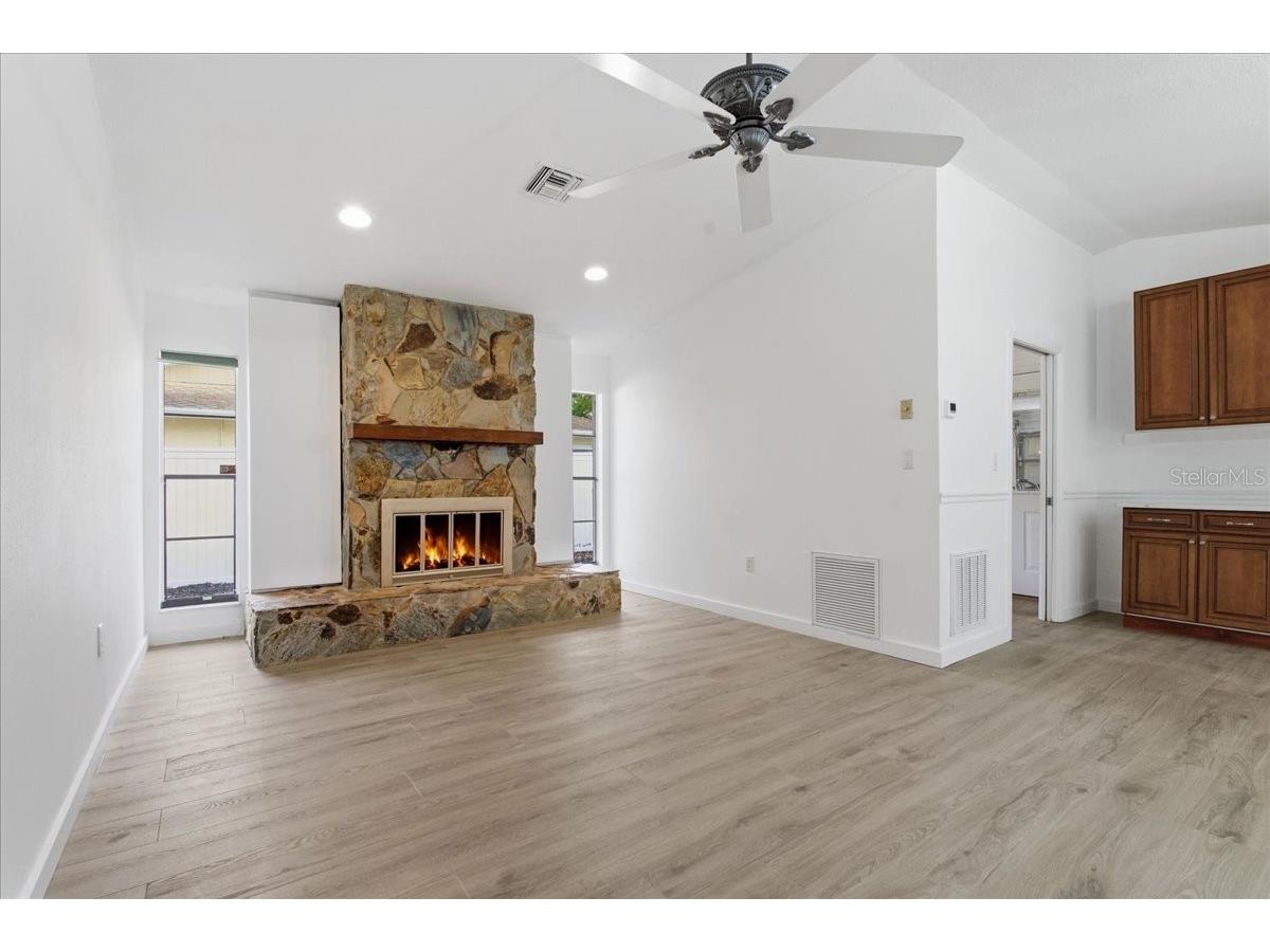 9430 Patricia Court Seminole FL 33776 TB8483105 image5