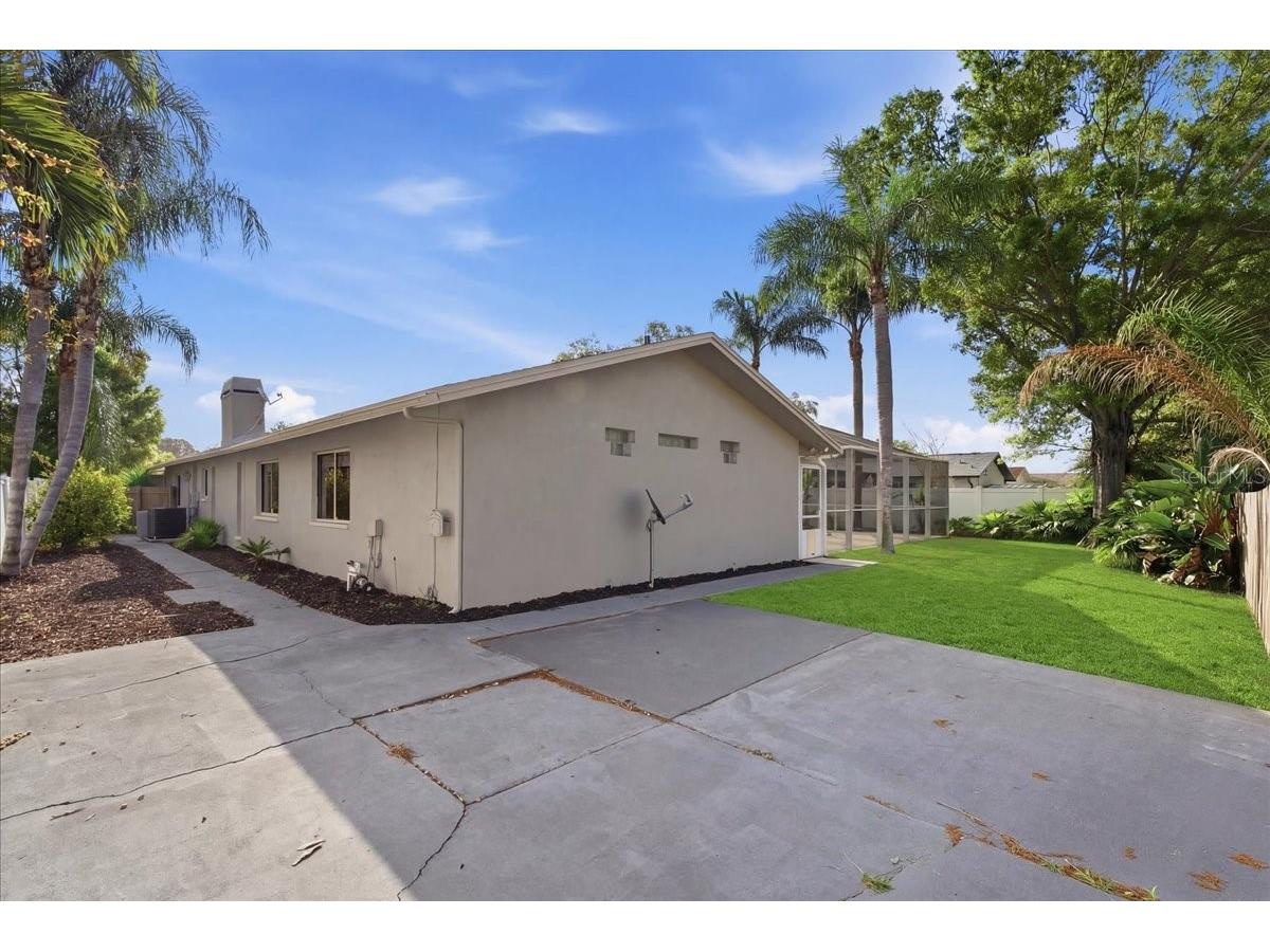9430 Patricia Court Seminole FL 33776 TB8483105 image58