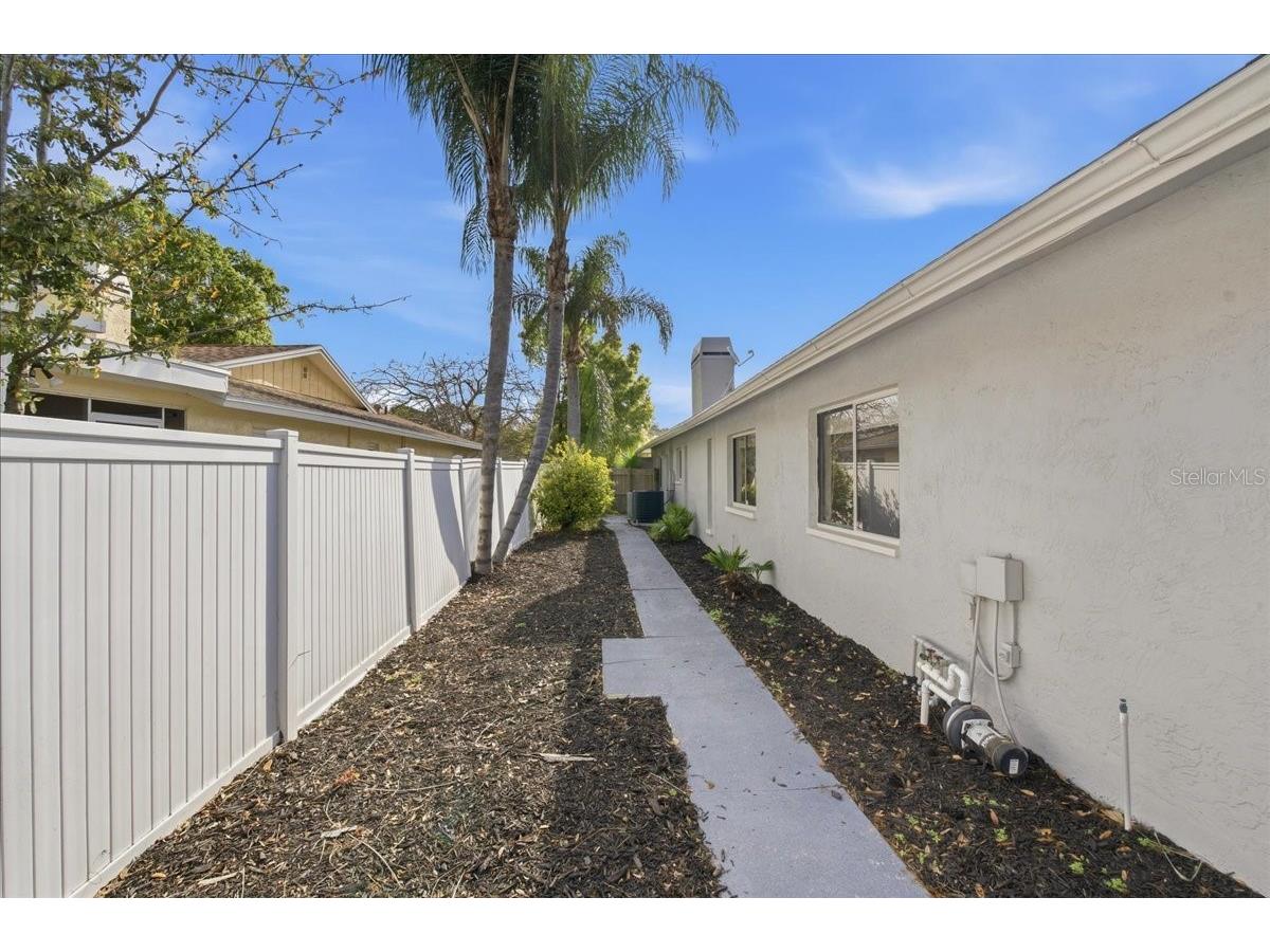9430 Patricia Court Seminole FL 33776 TB8483105 image67
