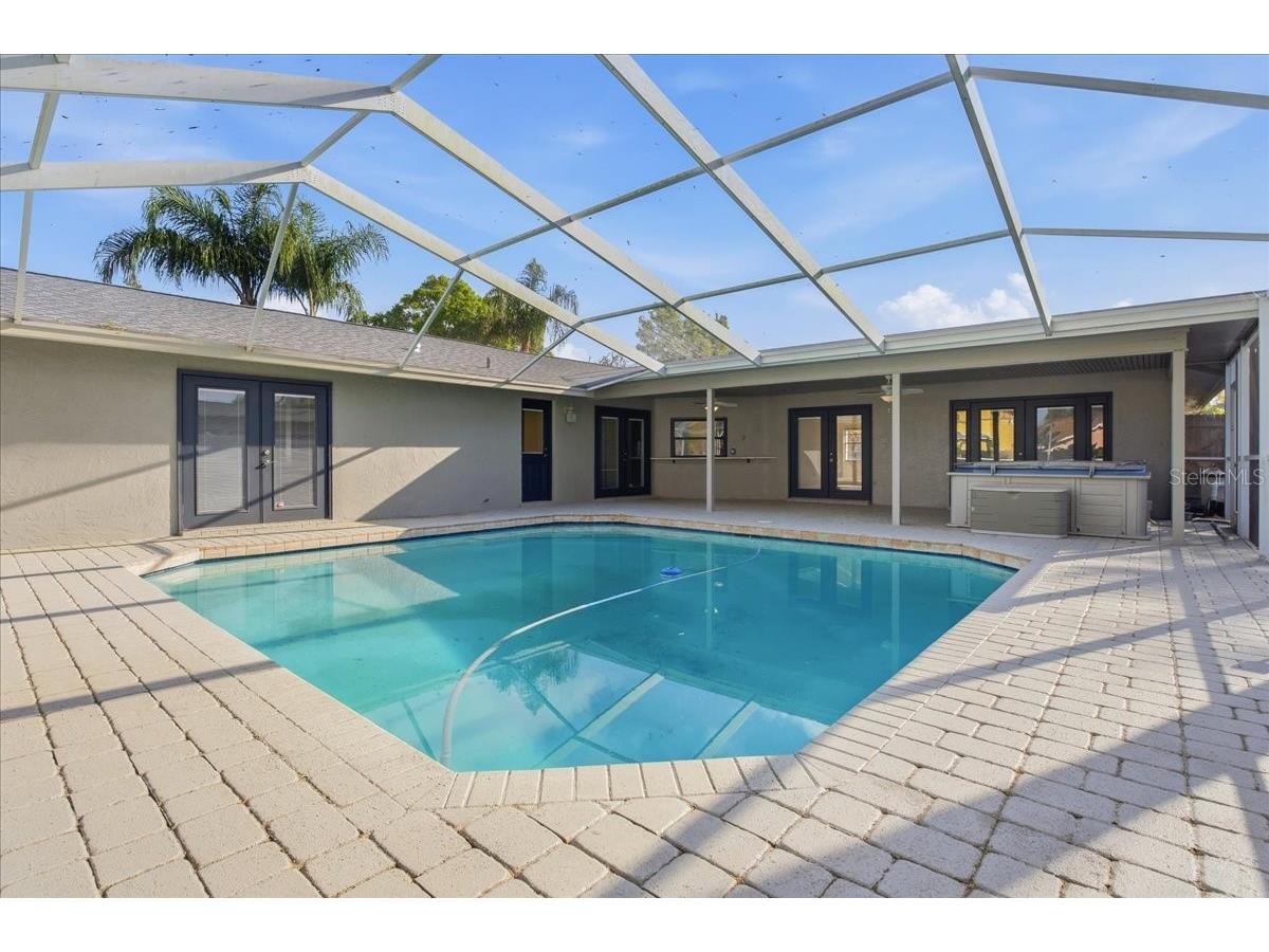 9430 Patricia Court Seminole FL 33776 TB8483105 image9