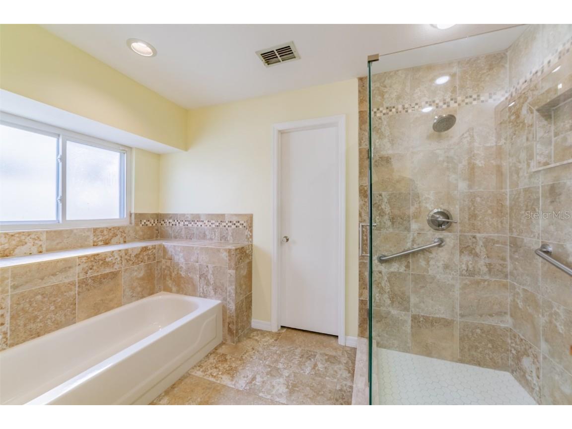 9430 Pebble Glen Avenue Tampa FL 33647 TB8443469 image24