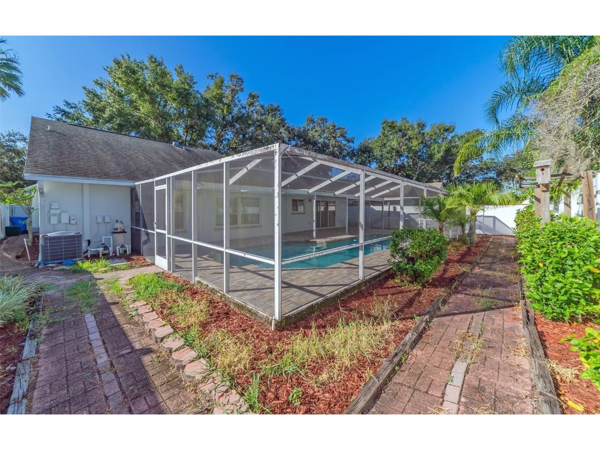 9430 Pebble Glen Avenue Tampa FL 33647 TB8443469 image45
