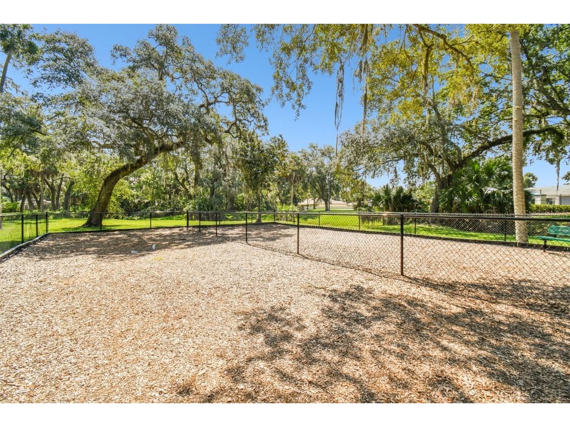 9430 Pebble Glen Avenue Tampa FL 33647 TB8443469 image57