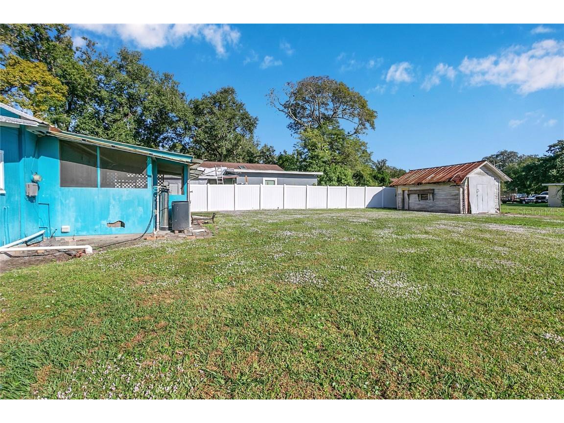 9433 2nd Avenue Orlando FL 32824 S5139981 image10