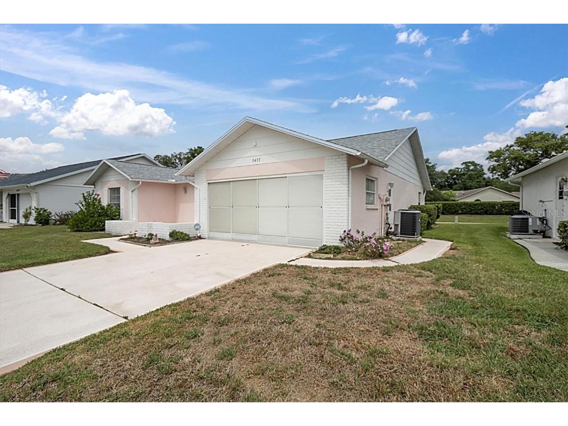 9433 Stonewall Lane New Port Richey FL 34655 W7876640 image35