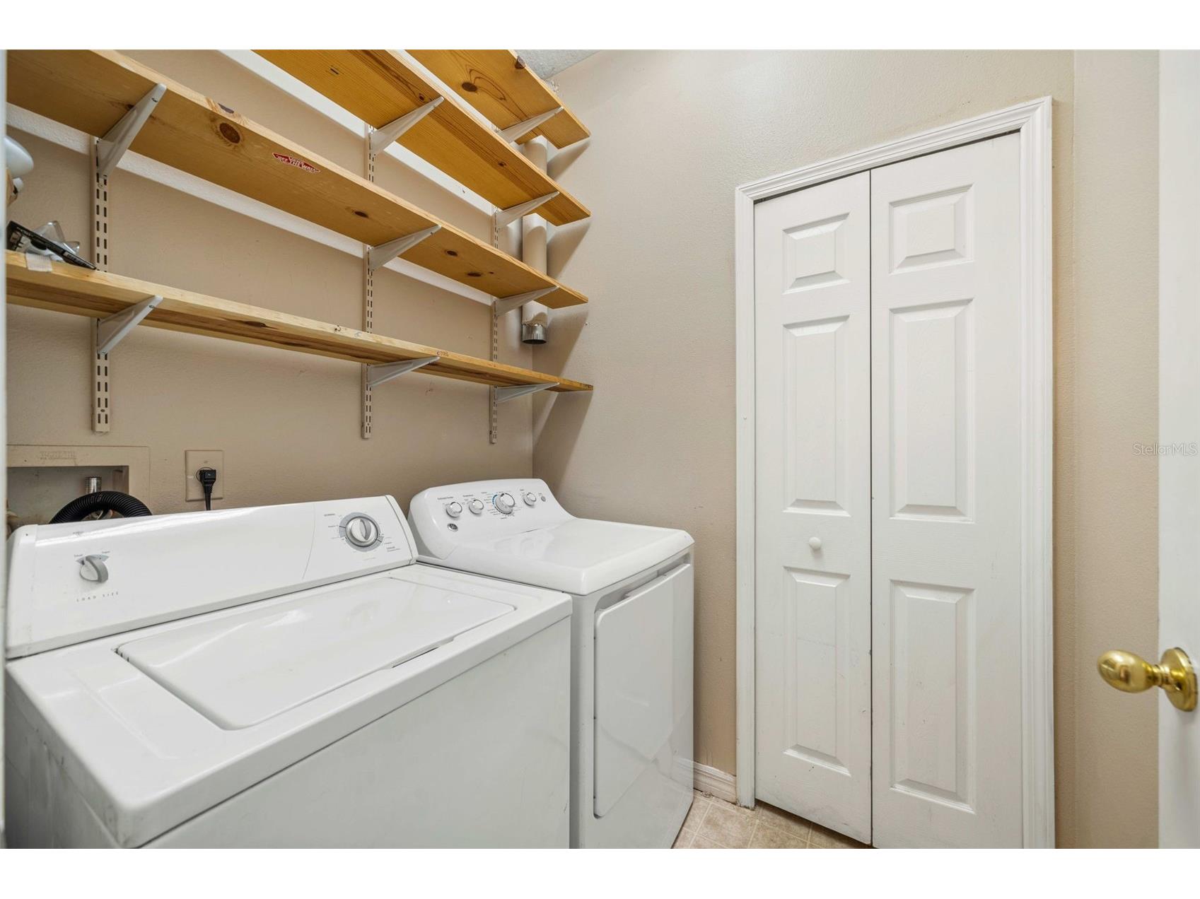 9434 Silver Buttonwood Street Orlando FL 32832 O6389736 image20