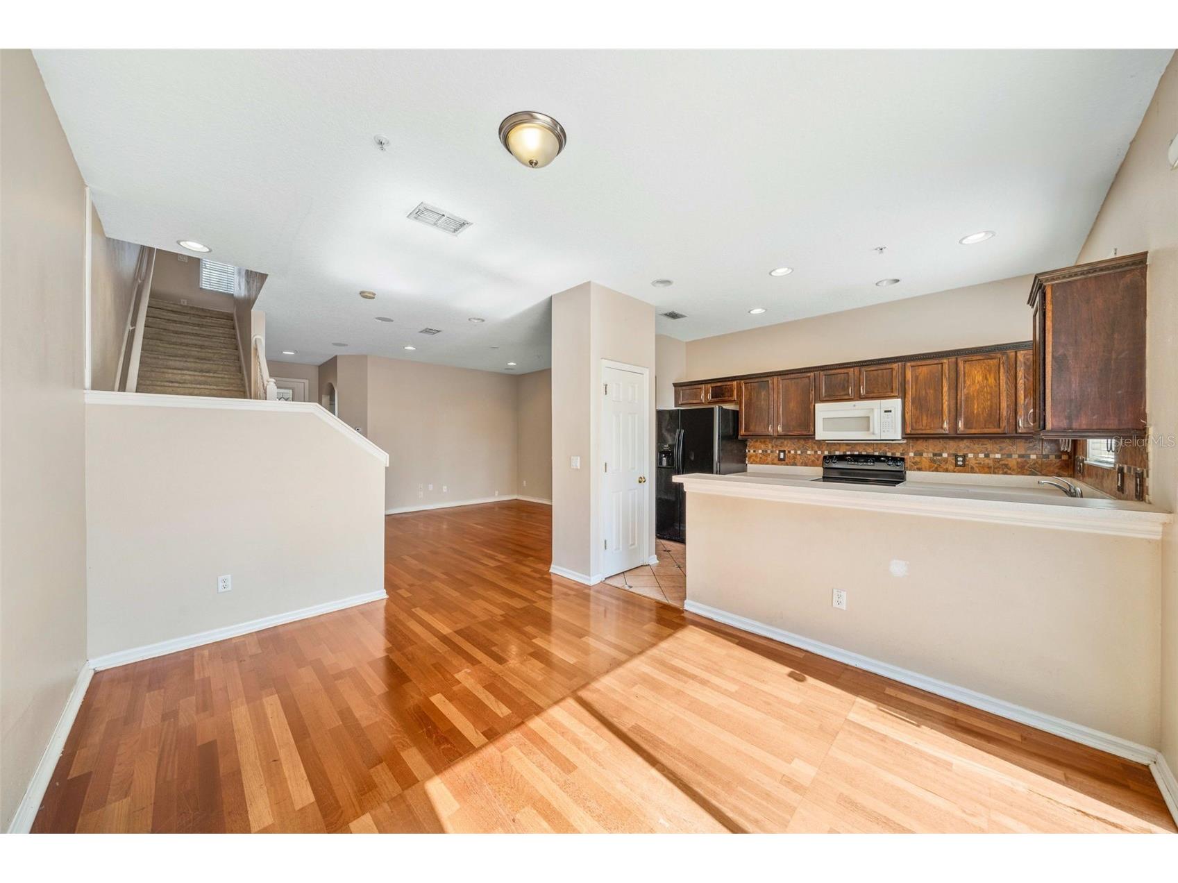 9434 Silver Buttonwood Street Orlando FL 32832 O6389736 image6