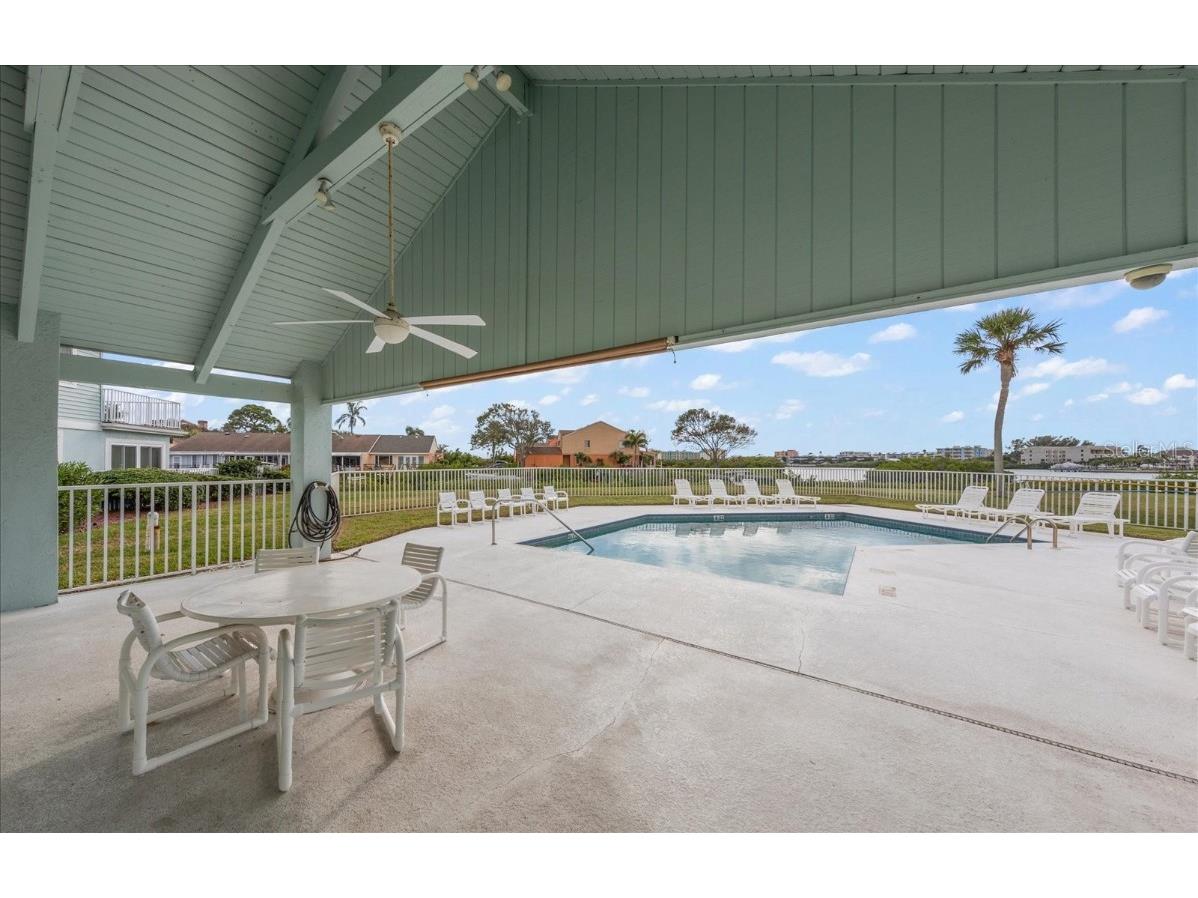 9434 Tara Cay Court #25 Seminole FL 33776 TB8460800 image29