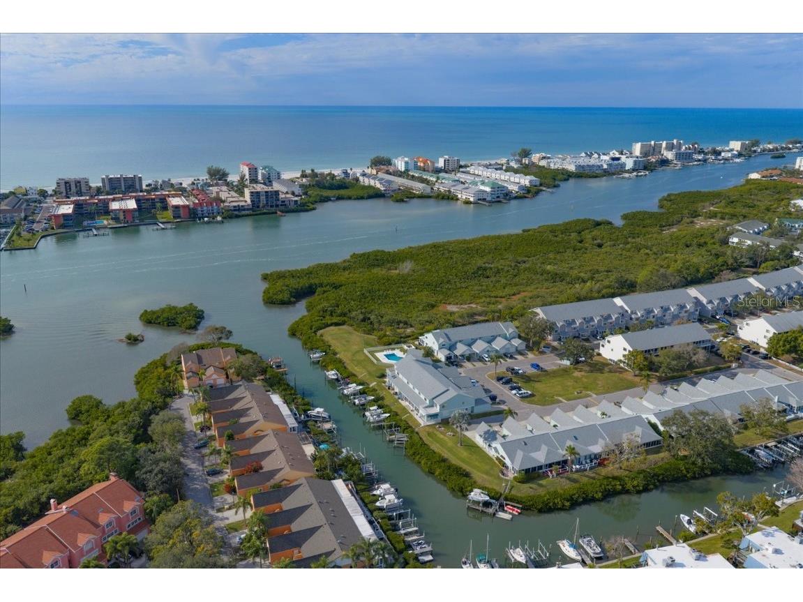 9434 Tara Cay Court #25 Seminole FL 33776 TB8460800 image33
