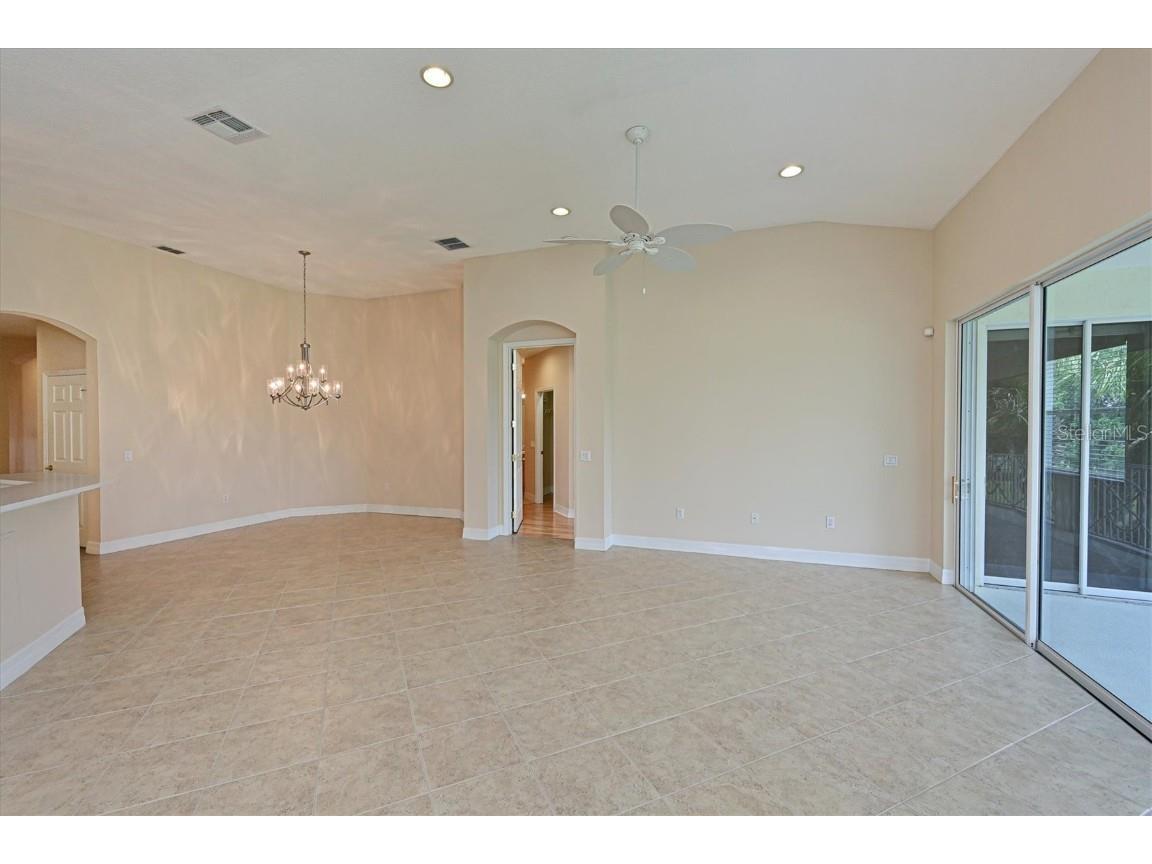 9435 Discovery Terrace #202D Bradenton FL 34212 - MANATEE RIVER IN SIGHT A4663277 image16