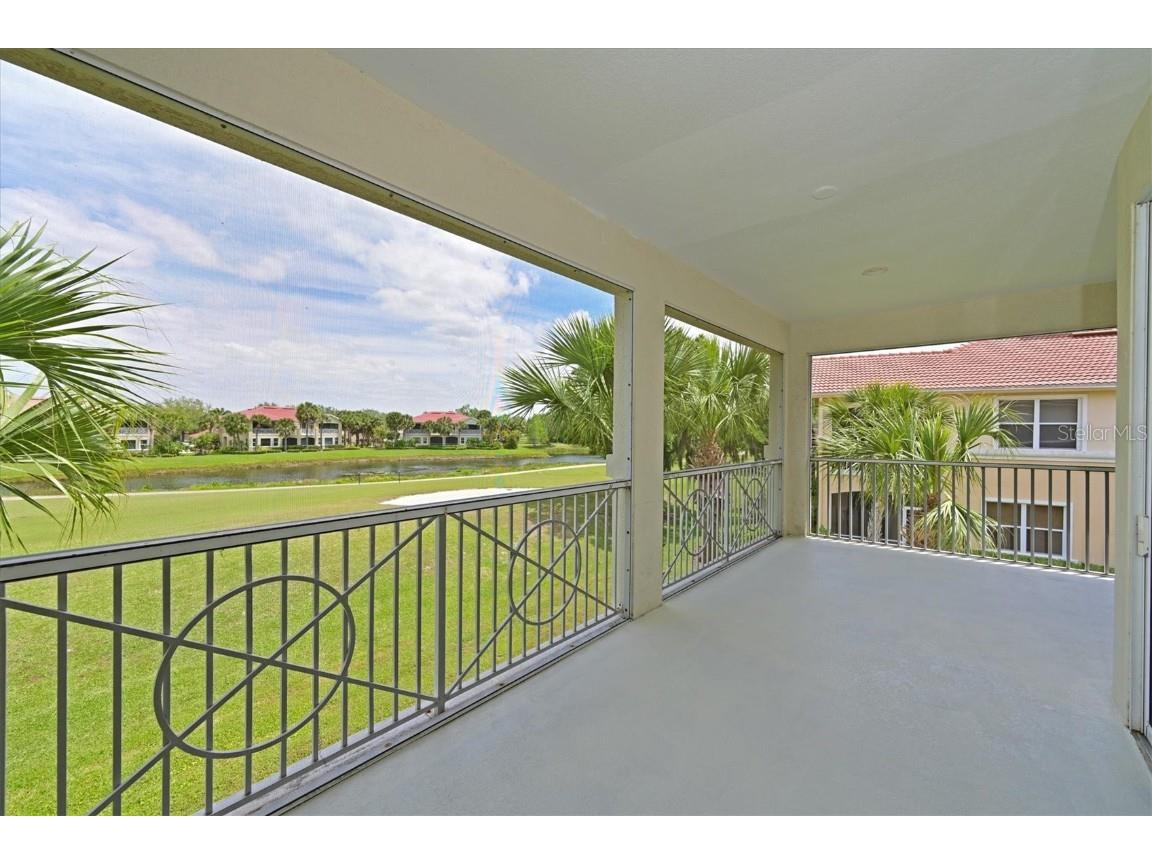 9435 Discovery Terrace #202D Bradenton FL 34212 - MANATEE RIVER IN SIGHT A4663277 image4