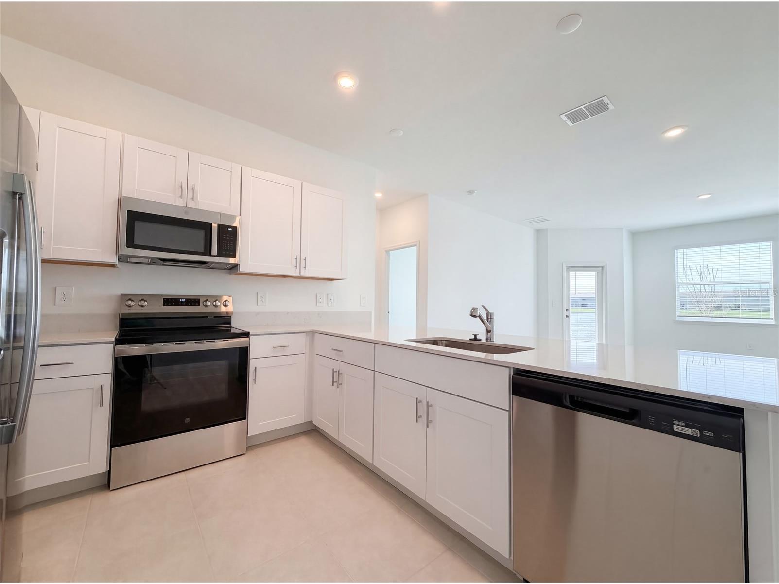 9435 Gulf Shore Terrace Parrish FL 34219 O6392237 image6