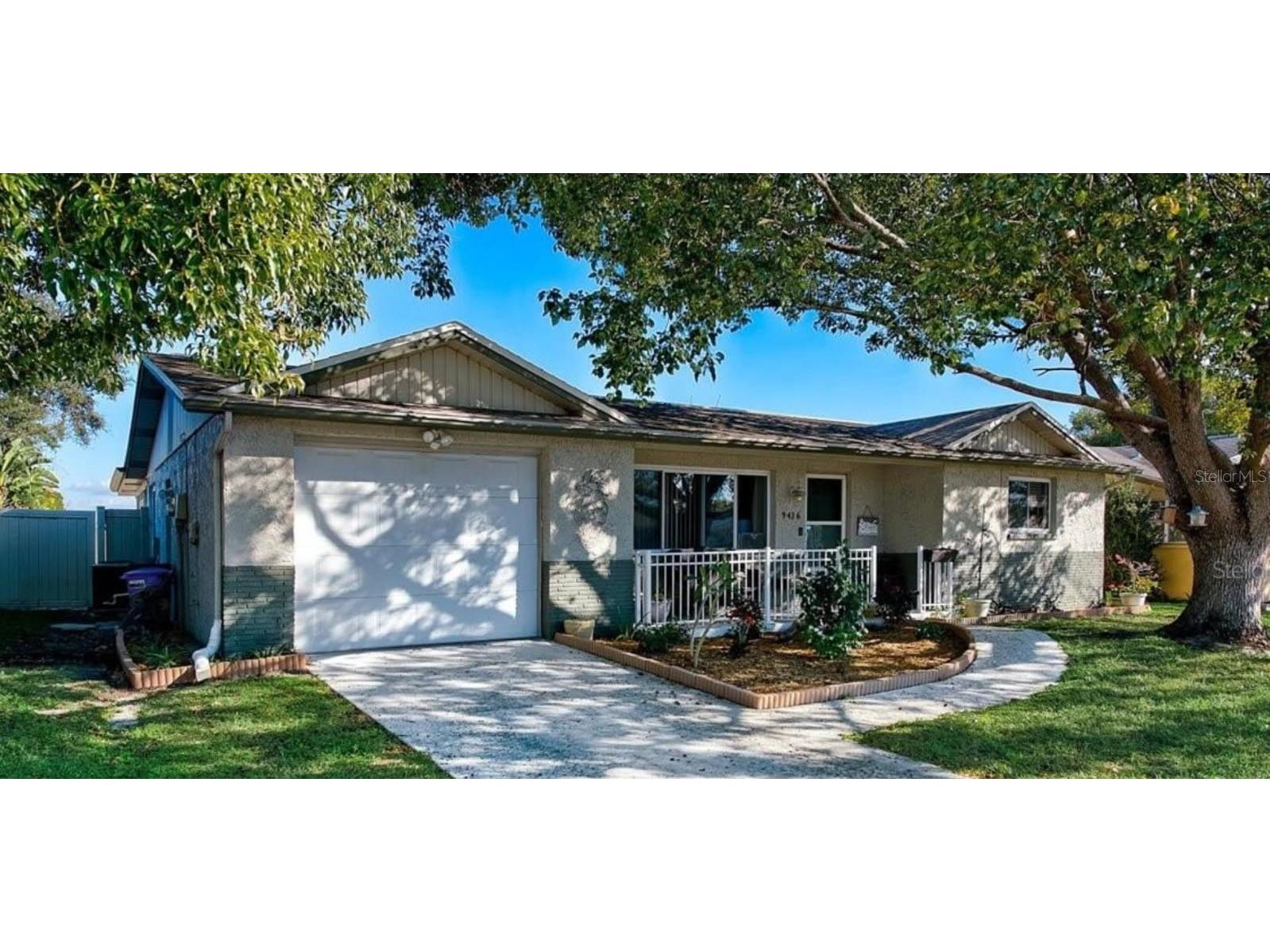 9436 Glen Moor Lane Port Richey FL 34668 TB8353984 image1