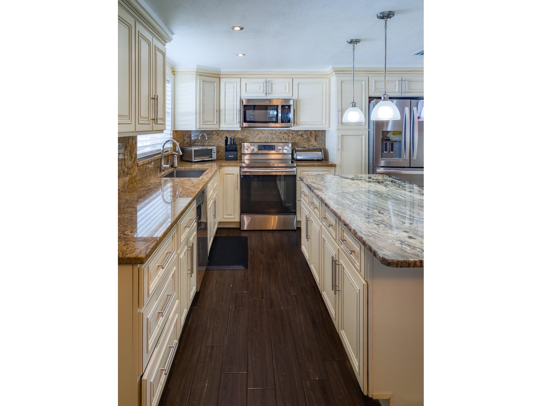 9436 Palm Avenue Port Richey FL 34668 TB8488144 image19