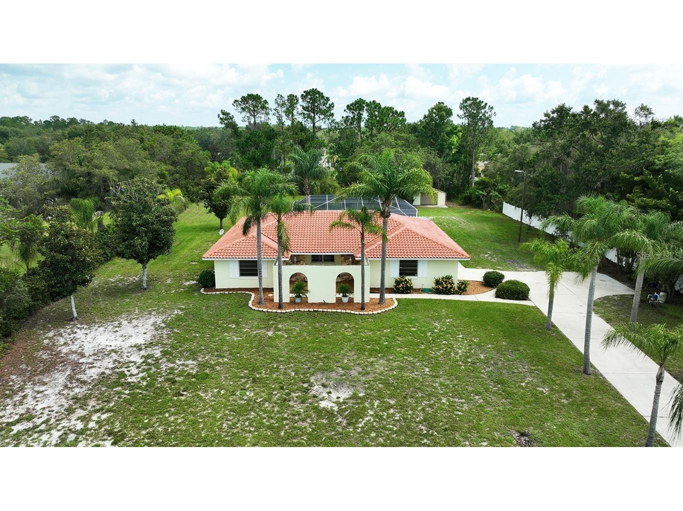 9437 Pinetree Drive Lake Wales FL 33898 - WALK IN WATER K4902180 image1