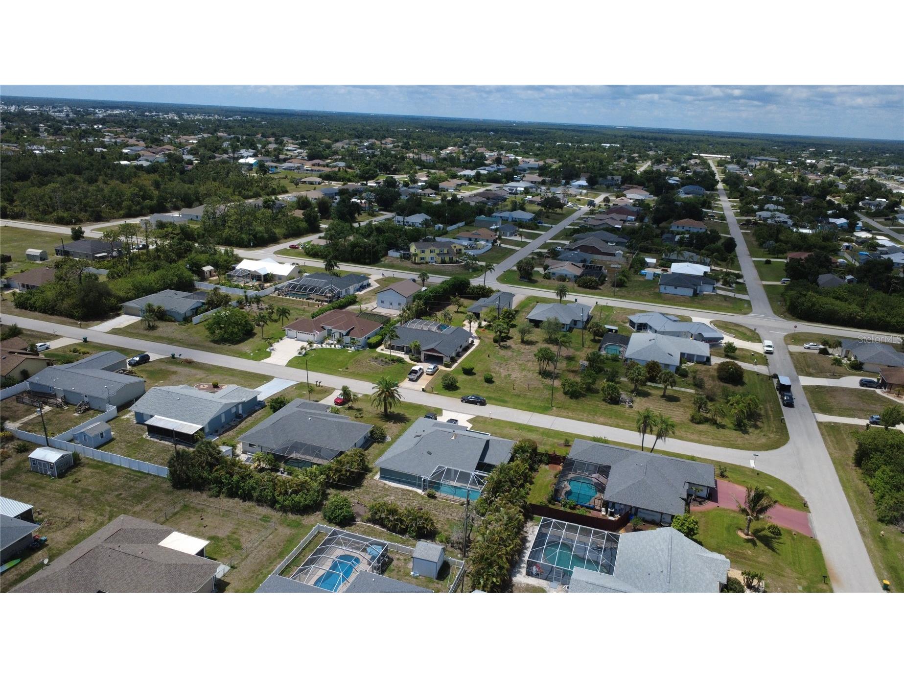 9438 Crugar Englewood FL 34224 A4697372 image22