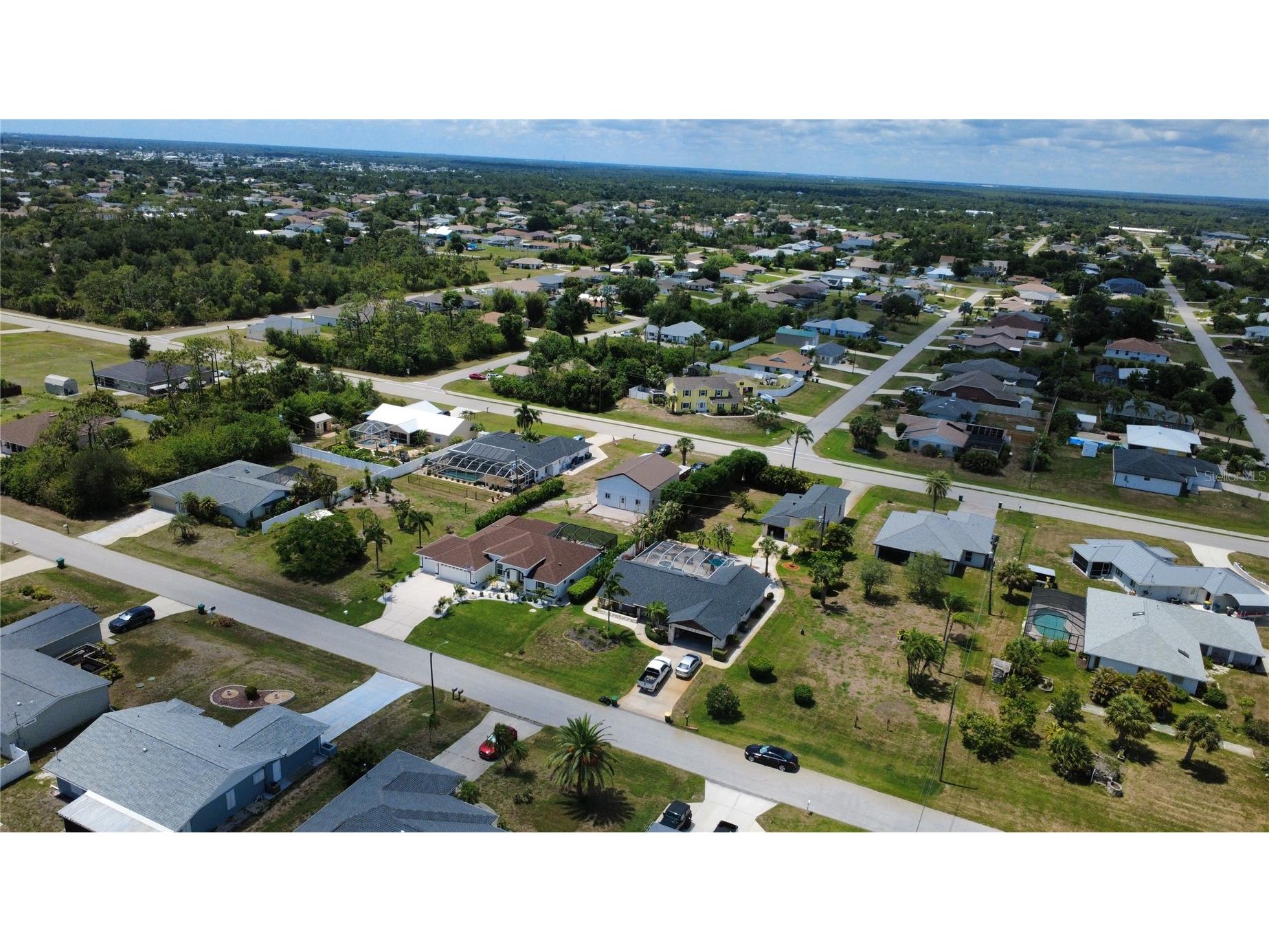 9438 Crugar Englewood FL 34224 A4697372 image29