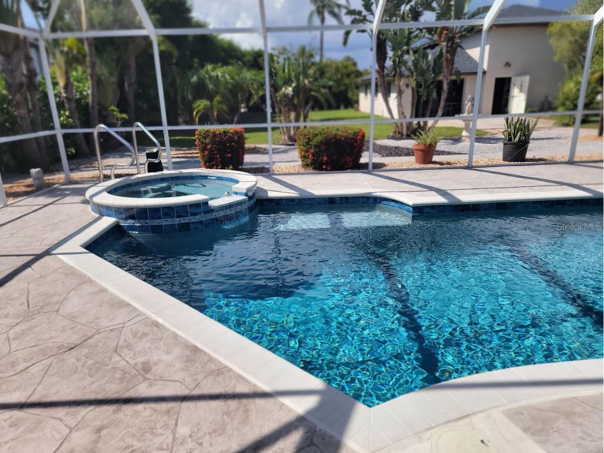 9438 Crugar Englewood FL 34224 A4697372 image8